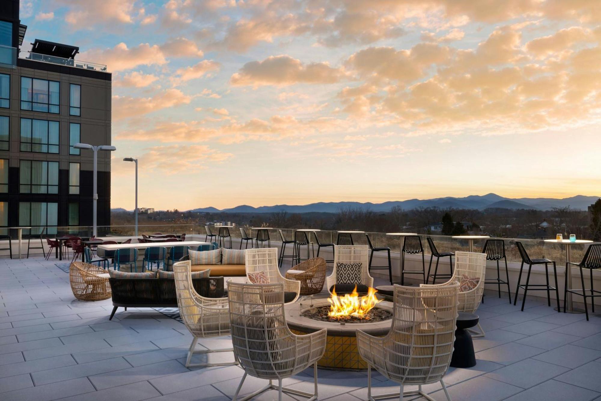 Hotel Moxy Asheville